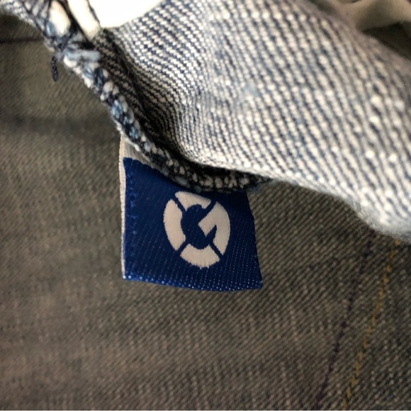 G Unit Y2K Logo Embroidered Capris Jeans - Picture 11 of 12